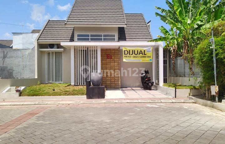 Rumah Tinggal Dalam Perum Green Kuantan Residence Sedayu Bantul