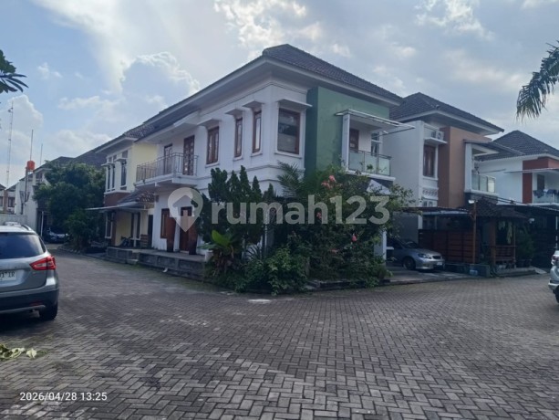 Exclusive House in The Jalimbar Residence Sewon, Bantul Only 15 Minutes to the City