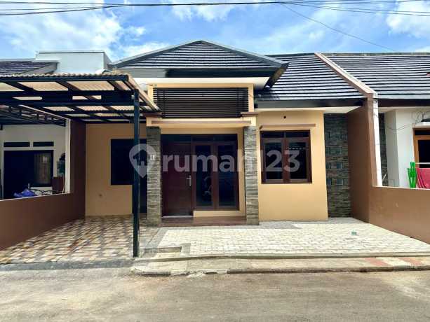 Dijual Rumah Siap Huni Di Cluster Villa Arcamanik Townhouse