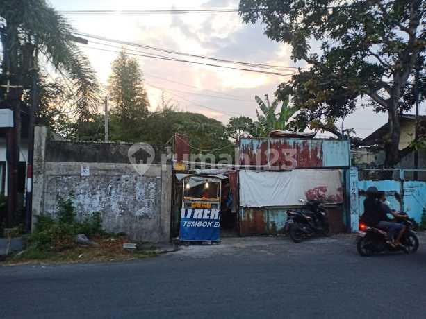 Cheap land in Gelogor Carik, Bali, Denpasar. Cheap land in Gelogor Carik, Bali, Denpasar.