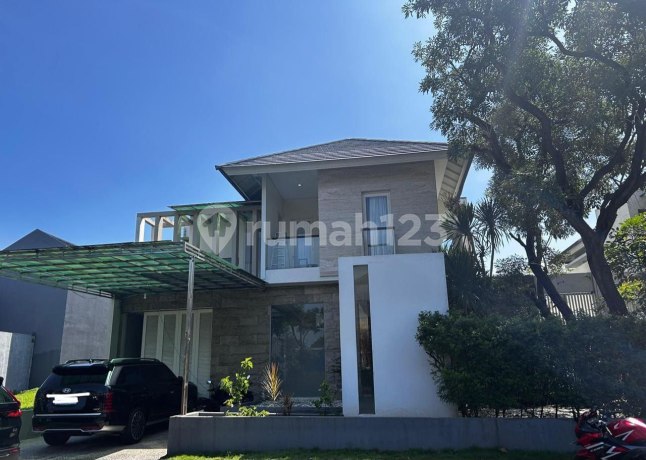 Rumah Stamford Place Citraland, Surabaya Barat One Gate System