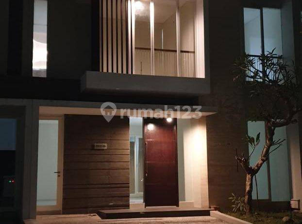 Rumah Baru Pelican Hill Citraland, Surabaya Barat, Siap Huni