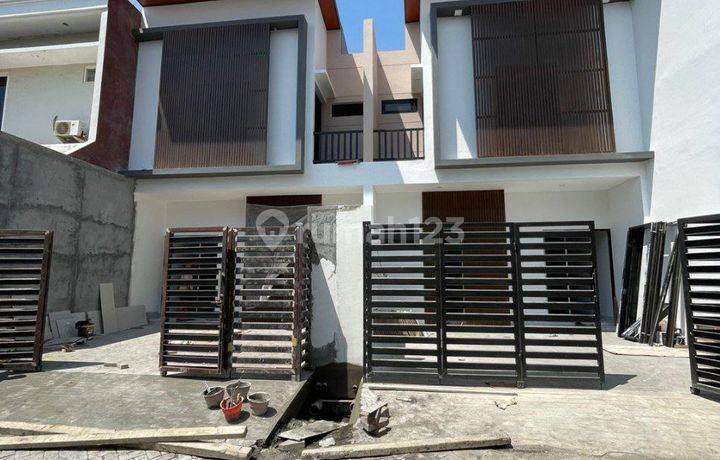 SISA 1 UNIT, RUMAH BARU SUTOREJO TIMUR, SURABAYA TIMUR, STRATEGIS