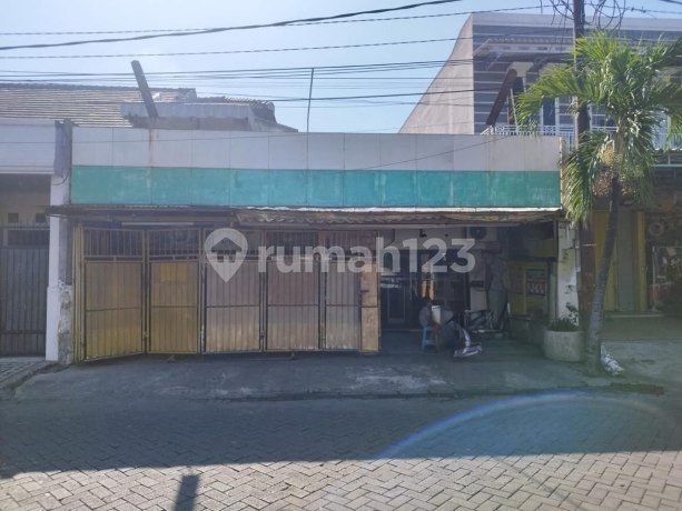 Business House (Minimarket) Zero Street Griya Kebraon, Strategic & Bustling Row of Alfamidi, Indomaret, etc.