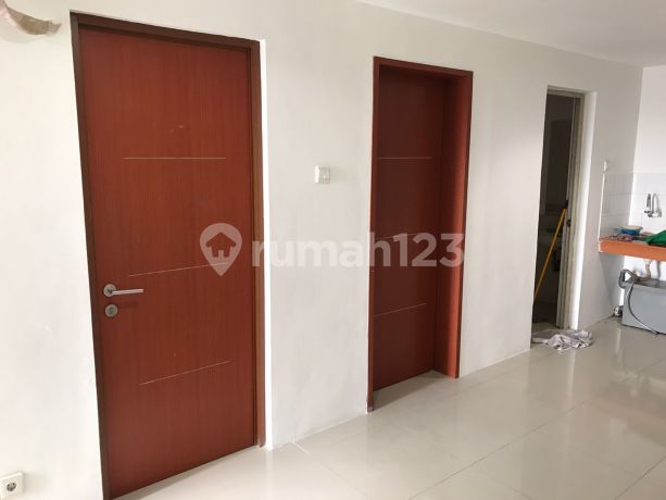 Apartement Green Central City 2 BR Semi Furnished