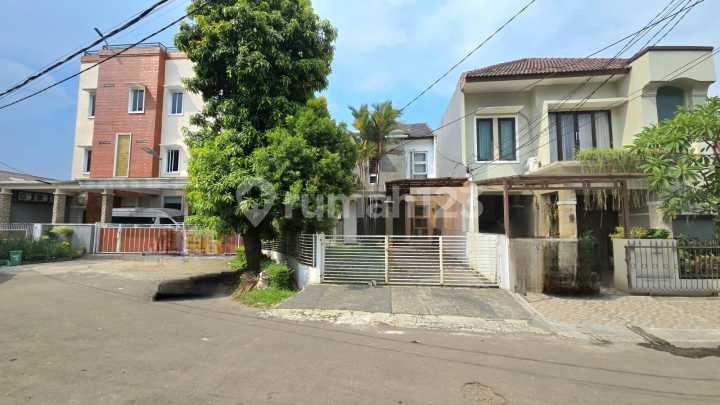 Rumah Bagus Siap Huni di Pisok, Bintaro Jaya Sektor 5, Tangerang Selatan Rumah Bagus Siap Huni di Pisok, Bintaro Jaya Sektor 5, Tangerang Selatan