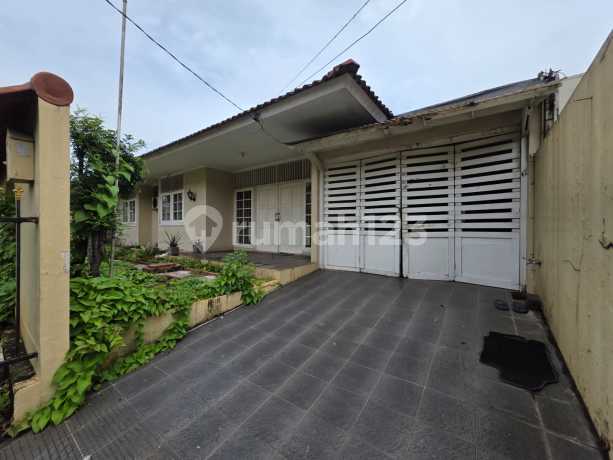 Rumah Bagus di Camar Bintaro Jaya Sektor 3