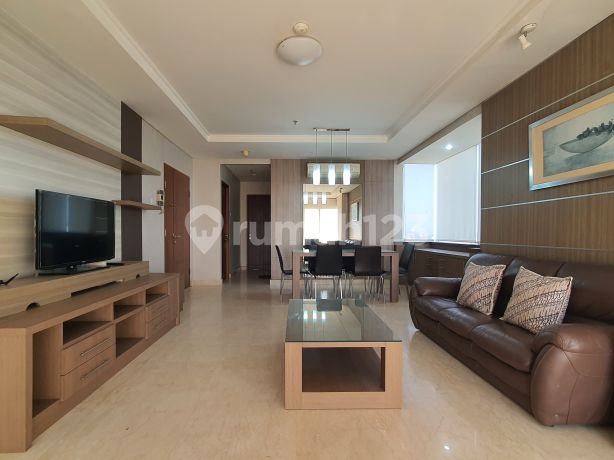 P Lk Dijual Apartemen 3+1 BR Furnished di Permata Hijau Residence
