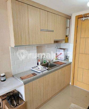 J Dijual Apartemen  The Nest Karang Tengah Tower A lt 19