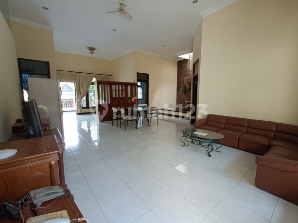 Rumah tengah kota Semarang siap huni dekat Akpol dekat sekolah internasional dijual di Candi mulia villa candi asri candisari semarang selatan Rumah tengah kota Semarang siap huni dekat Akpol dekat sekolah internasional dijual di Candi mulia villa candi asri candisari semarang selatan