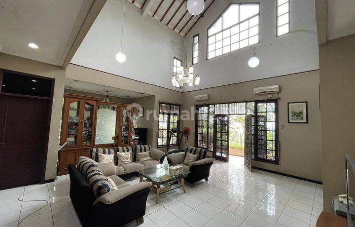 Rumah tengah kota Semarang siap huni dekat Akpol dekat sekolah internasional dekat tol dijual di Candi asri Candisari Semarang selatan