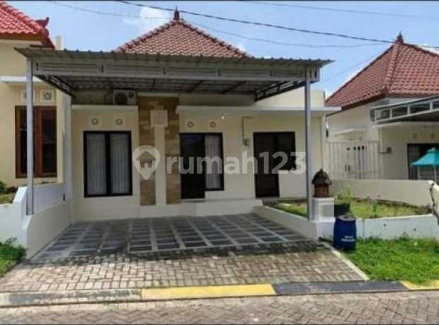 Rumah tengah kota Semarang siap huni dekat KIC dekat tol Krapyak di Bale Nirvana Ngaliyan Semarang barat