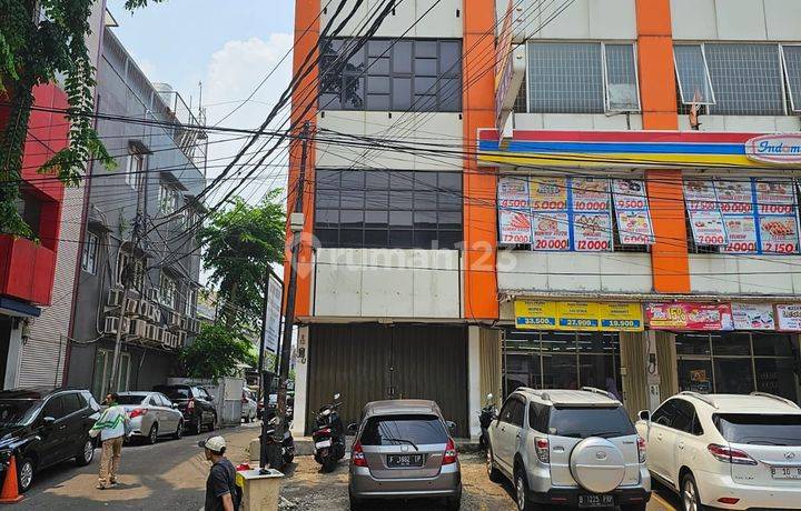 Dijual Cepat Ruko 4 Lantai di Komplek Cempaka Putih Permai Jakarta Pusat