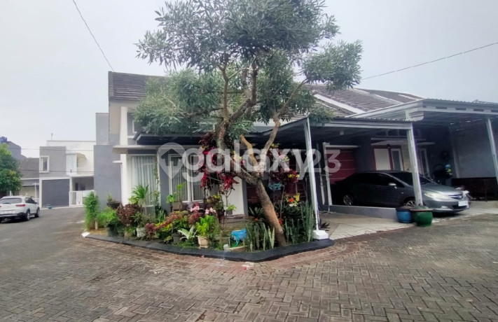 Rumah Hook Murah Siap Huni Perumahan Cluster Permata Royal Garden Pakis Malang Lokasi Strategis dekat Tol