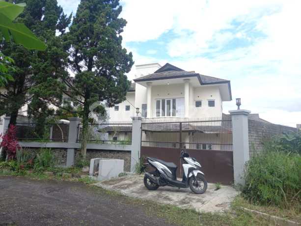 Murah Ciumbuleuit Dijual Rumah 2 Lantai di Ciumbuleuitbandun