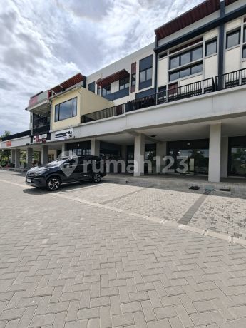 Melody 2 Commercial Facing Road & Lake Free VAT 100%