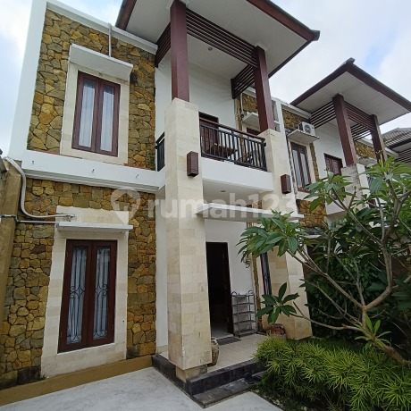 Rumah Modern Siap Huni di Jimbaran, One Gated, Ada Club House 