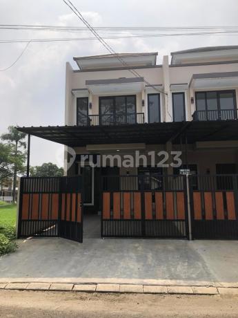 Rumah 2 Lantai Dekat dengan Sekolah Islamic,Sekolah Tarakanita,Dan Sarana Tempat Ibadah, Rumah 2 Lantai Dekat dengan Sekolah Islamic,Sekolah Tarakanita,Dan Sarana Tempat Ibadah,