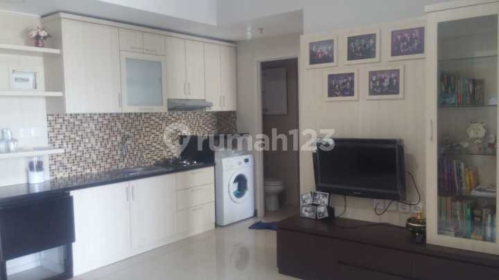 Dijual Apartemen Greenhill,Kelapa ******** Utara, MURAH !!! Dijual Apartemen Greenhill,Kelapa ******** Utara, MURAH !!!