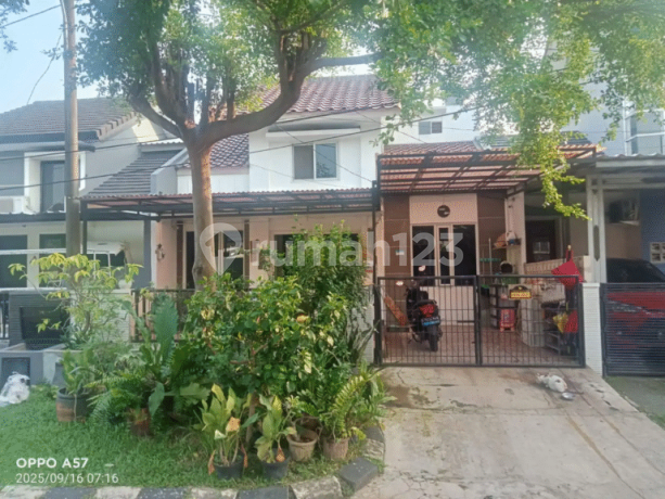 Jual Rumah Siap Huni 1,5 Lantai di Kemang Pratama 5