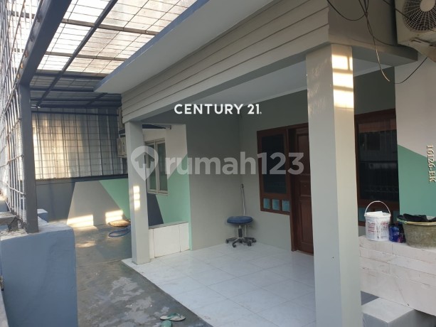 Dijual Kost2an Dekat Kampus Stan di Pjmi Bintaro Dijual Kost2an Dekat Kampus Stan di Pjmi Bintaro