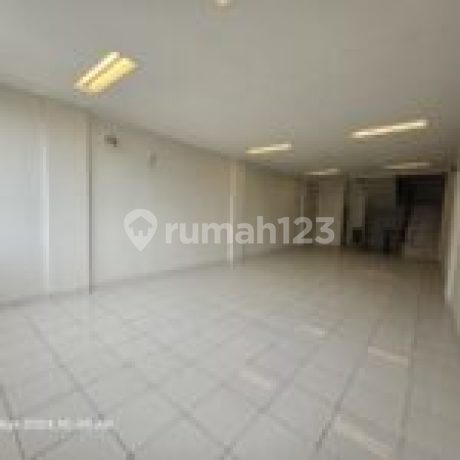 Jual Ruko Murah 3 Lantai Dekat Pintu Masuk di Komplek Ruko Sinpasa Summarecon Bekasi Jual Ruko Murah 3 Lantai Dekat Pintu Masuk di Komplek Ruko Sinpasa Summarecon Bekasi
