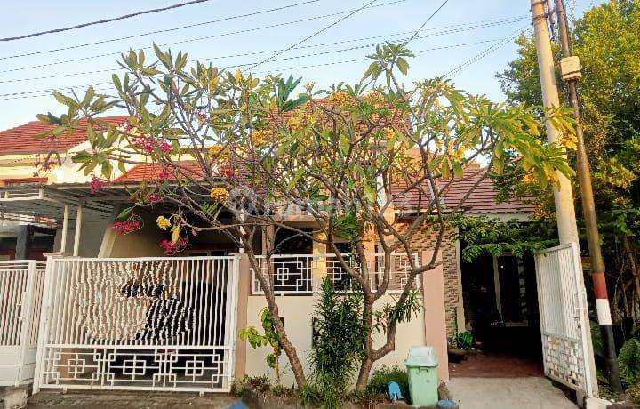 Rumah Hook Perum Grand Aloha Regency Wage Taman Sidoarjo 