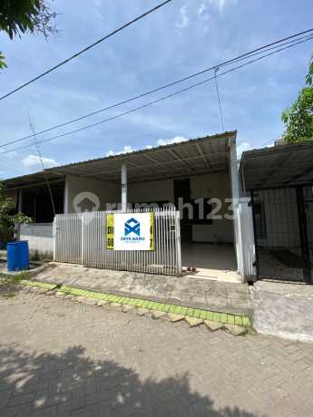 Rumah Siap Huni Perum Surya Residence  Dukuh Tengah Buduran  Sidoarjo 