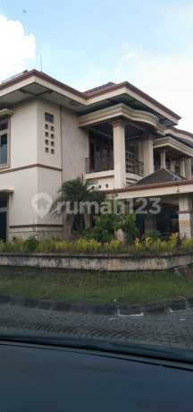Rumah Mewah Di Perumahan Tirtasani Jalan Godean Km.2