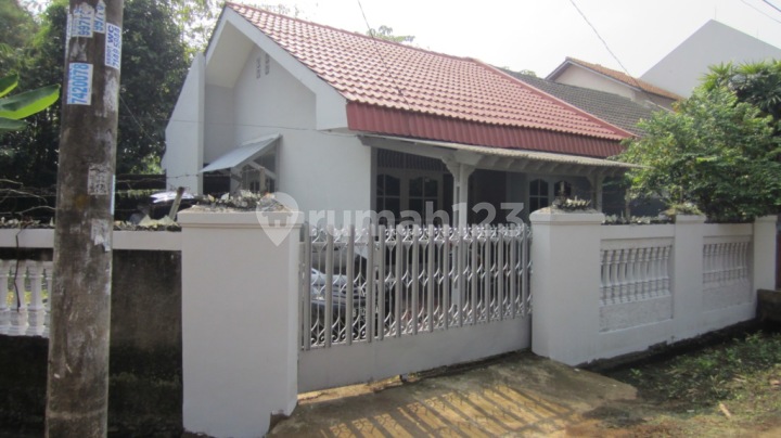 For Sale Beautiful House with Spacious Land in Bukit Pamulang Indah, Large Land, Green and Nice, SHM