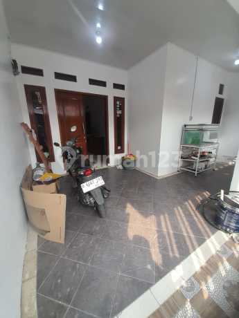 Dijual Rumah 2 Lantai Griya Indah Serpong Prumpung, Gunung Sindur - Dijual Rumah 2 Lantai Griya Indah Serpong Prumpung, Gunung Sindur -