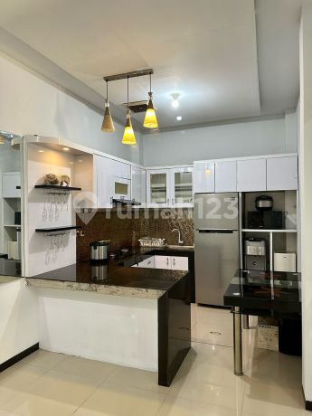 Rumah 2,5 Lantai Di Magnolia Park 3 Cipondoh Tangerang