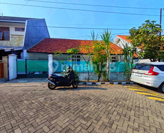 Rumah Hitung Tanah Medokan Asri Barat Rungkut Surabaya Rumah Hitung Tanah Medokan Asri Barat Rungkut Surabaya