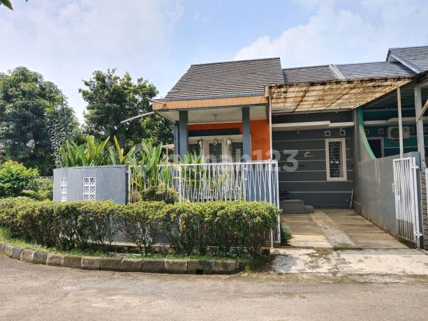 Rumah Tanah Hook Strategis Di Cilebut Residence Bogor