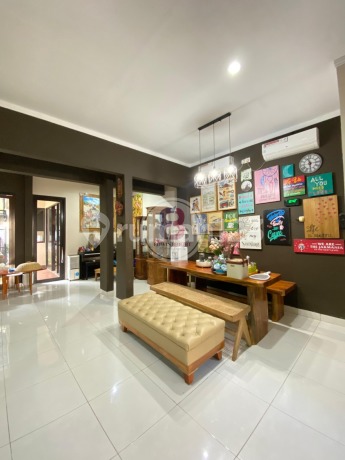 Rumah dengan Luasan Tanah Besar di Discovery Bintaro Jaya