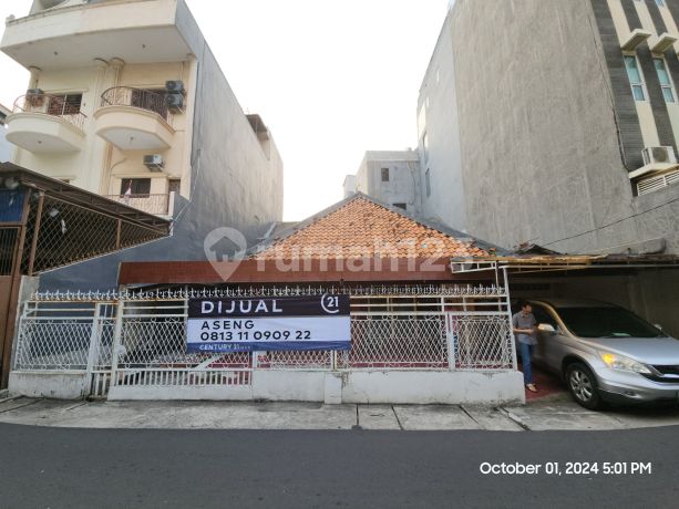 Dijual Cepat : Rumah Mangga Besar, Jl Gandaria, SHM