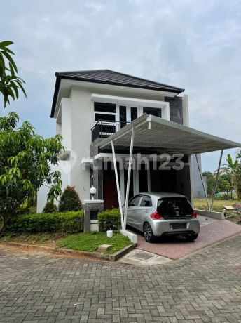 Rumah Semi Furnished Graha Estetika Tembalang Banyumanik