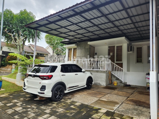 Jual Cepat, Rumah Hook Graha Taman Pelangi Bsb City Jual Cepat, Rumah Hook Graha Taman Pelangi Bsb City