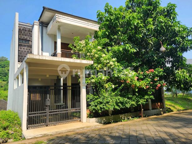 Palm Hill Papandayan Gajahmungkur Semarang House