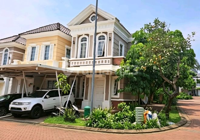 Hook Semi Furnish Paramount Village Cluster Tengah Kota Hook Semi Furnish Paramount Village Cluster Tengah Kota