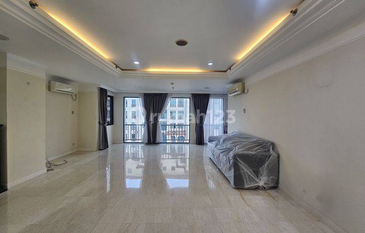 3 Bedrooms Apartment For Rent Near JIS & PIM, Pondok Indah
