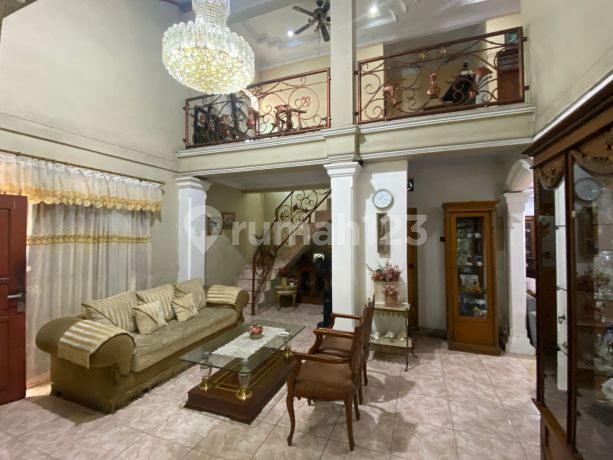 Rumah Dijual di Jl. Selat Sunda Perum Sinar Kompas Utama, Mekarsari, Tambun Selatan Hoek Rumah Dijual di Jl. Selat Sunda Perum Sinar Kompas Utama, Mekarsari, Tambun Selatan Hoek