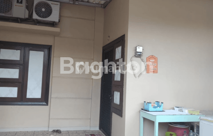 RUMAH DI PERUM TAMAN RIVERA REGENCY SURABAYA