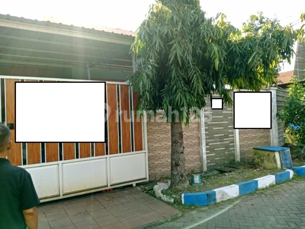 RUMAH DI PERUM TAMAN CANDILOKA SIDOARJO