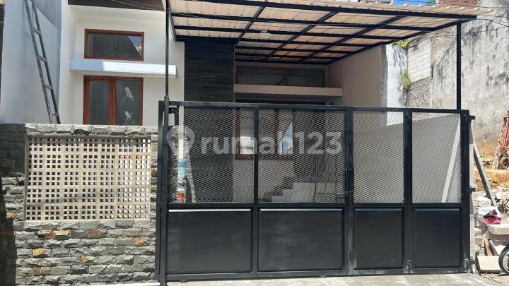 Rumah Modern Minimalis 1 Lantai Bandung Timur