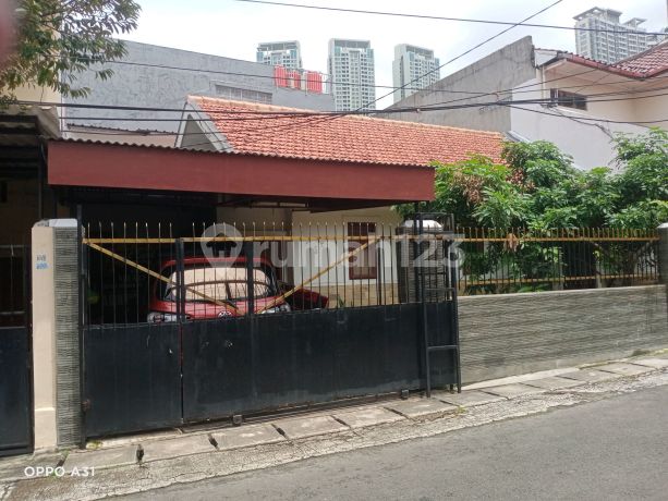 Rumah Tua Hitung Tanah Tanjung Duren Jakarta Barat