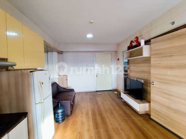 Eksklusif! Sewa Green Bay 49m² (Asli 3BR, Jadi 2BR Luas) Tower Edelweis | Desain Premium."