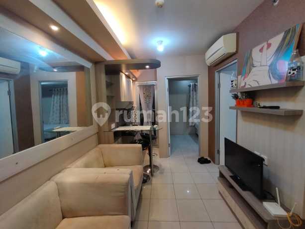 UNIT PRAKTIS! Sewa Green Bay 2 Kamar Tower Edelweis. Sudah Furnish, Langsung Pindah!