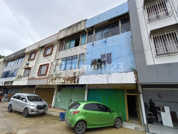 Ruko 3 Lantai di Sakura Permai - Batu Ampar