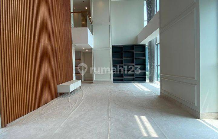 For Rent Luxury 2 Floors Penthouse With BrandNew Interior and Furnished Bloomington Apartment on Lower Floor Like House